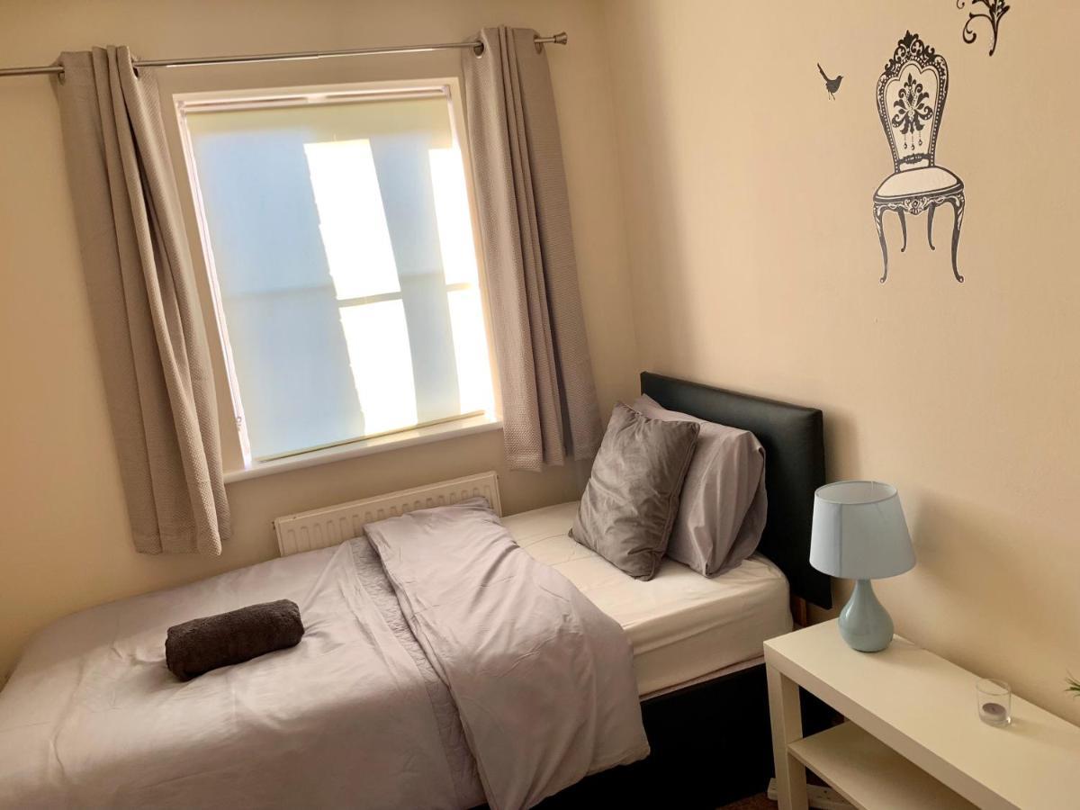 Villa Cosy Corner House Kettering Exterior foto